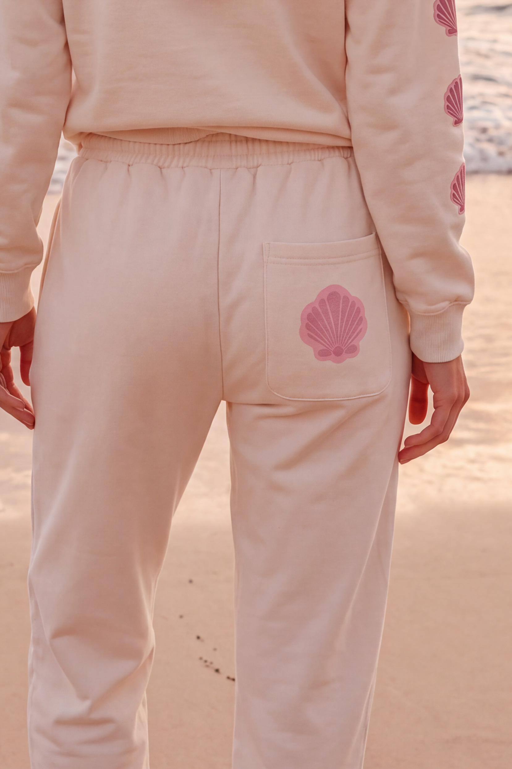 La Terraza Jogger