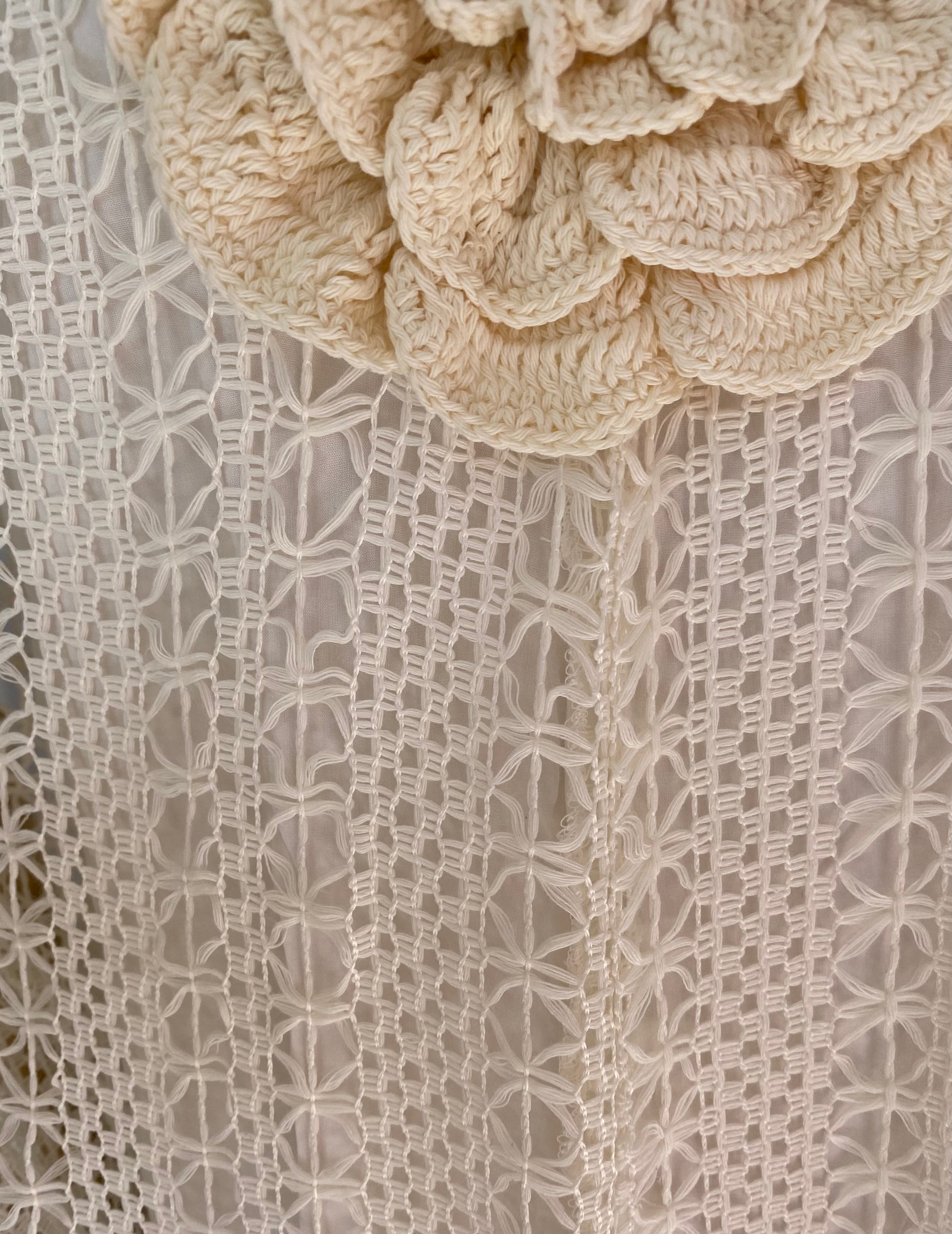 Maya Flower Lace Maxi