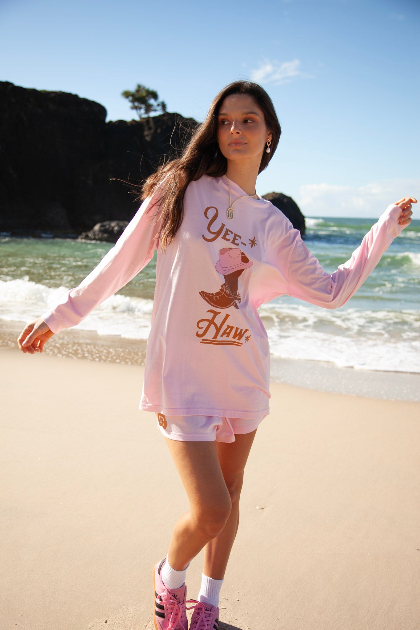 Yeehaw T-Shirt | Pink - Long Sleeve