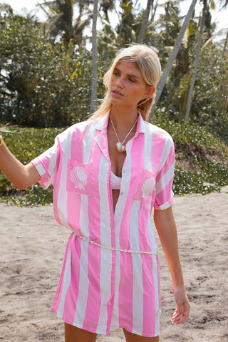 Candyman Shirt Dress Pink striped dress with sleeves
